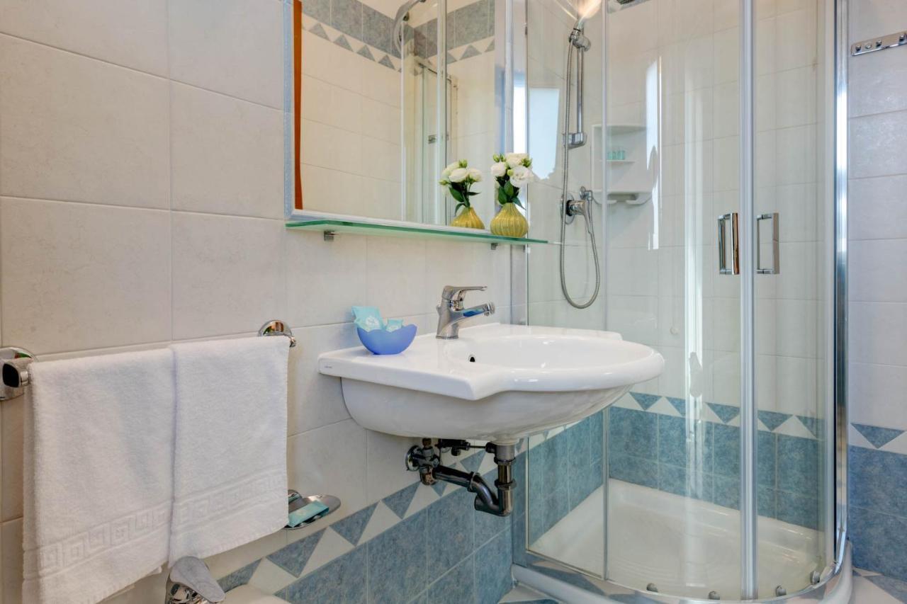 Garni San Carlo Hotel 3*