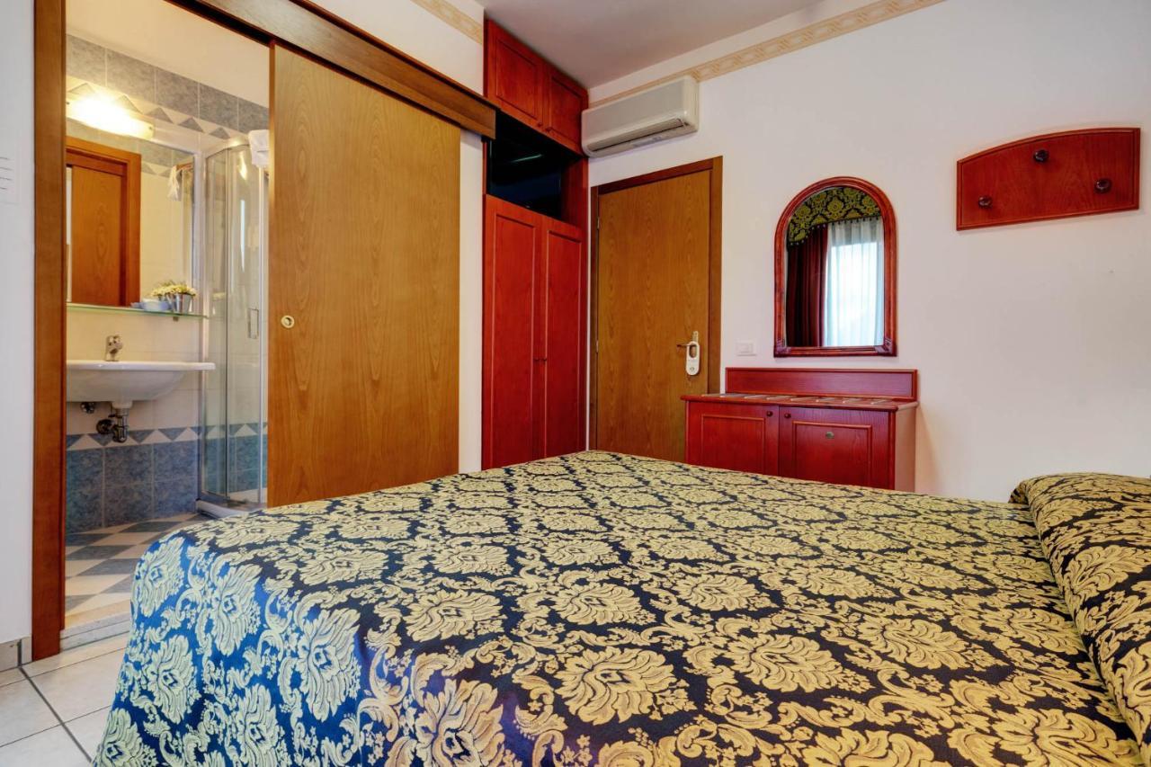 Garni San Carlo 3*